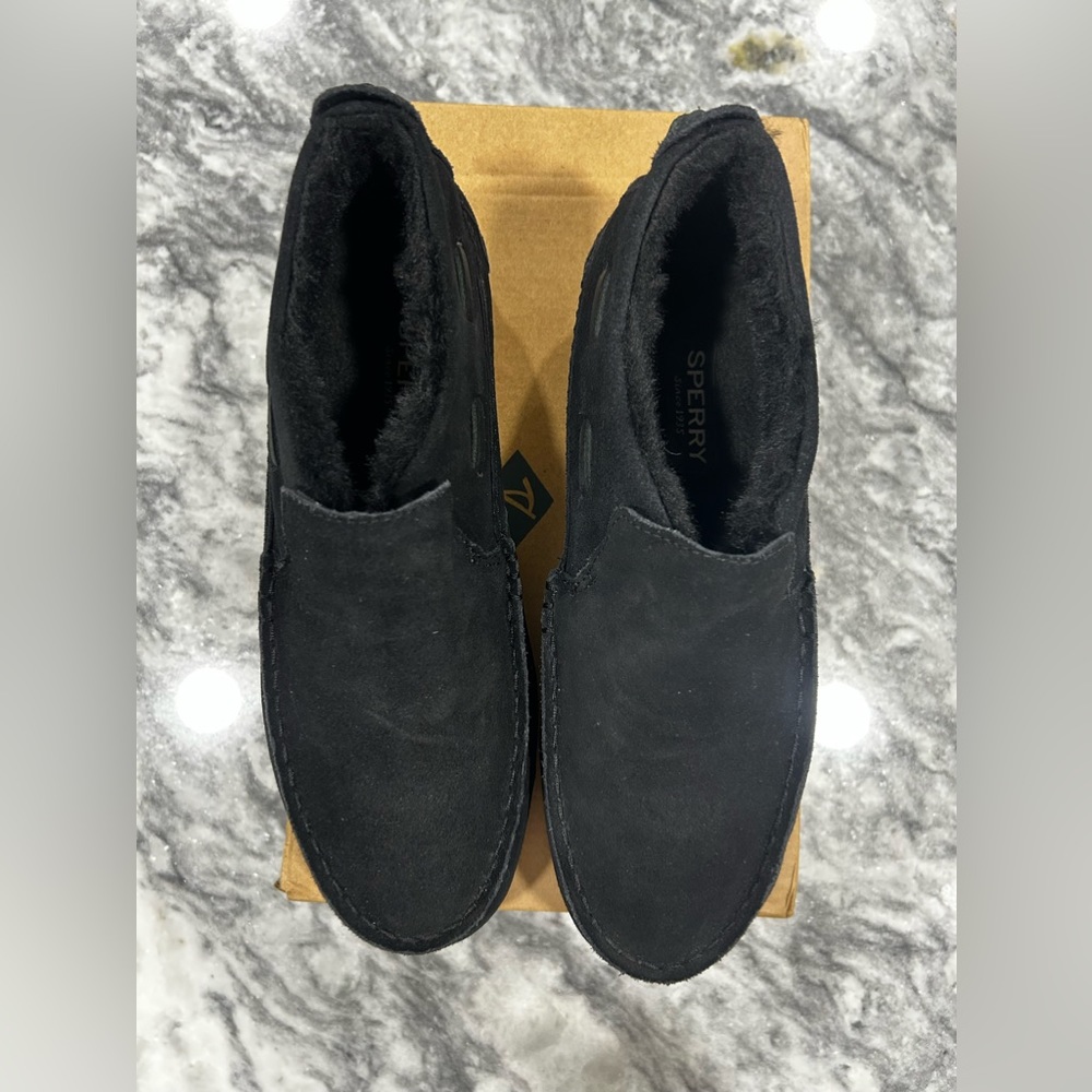 size 7.5 Sperry Moc-Sider black, with box. worn twice.